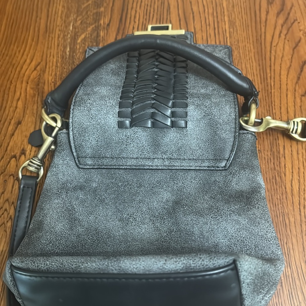 Ella Jae Gypset/ Gray Crossbody Bag - Picture 7 of 7